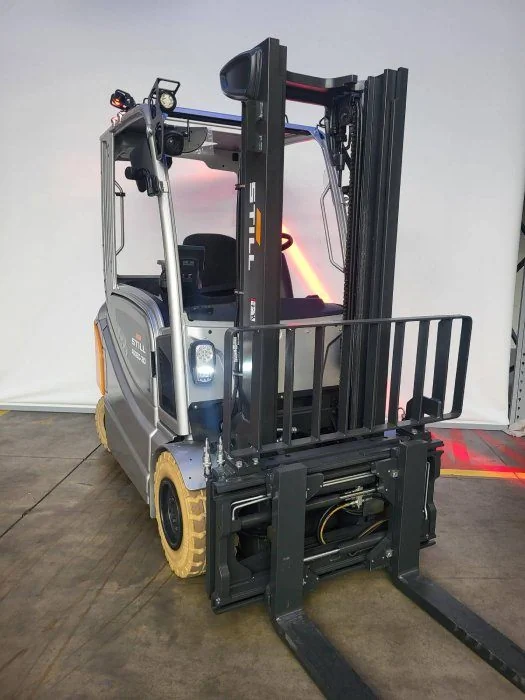 Elektrický čtyřkolový VZV - model RX 60-30